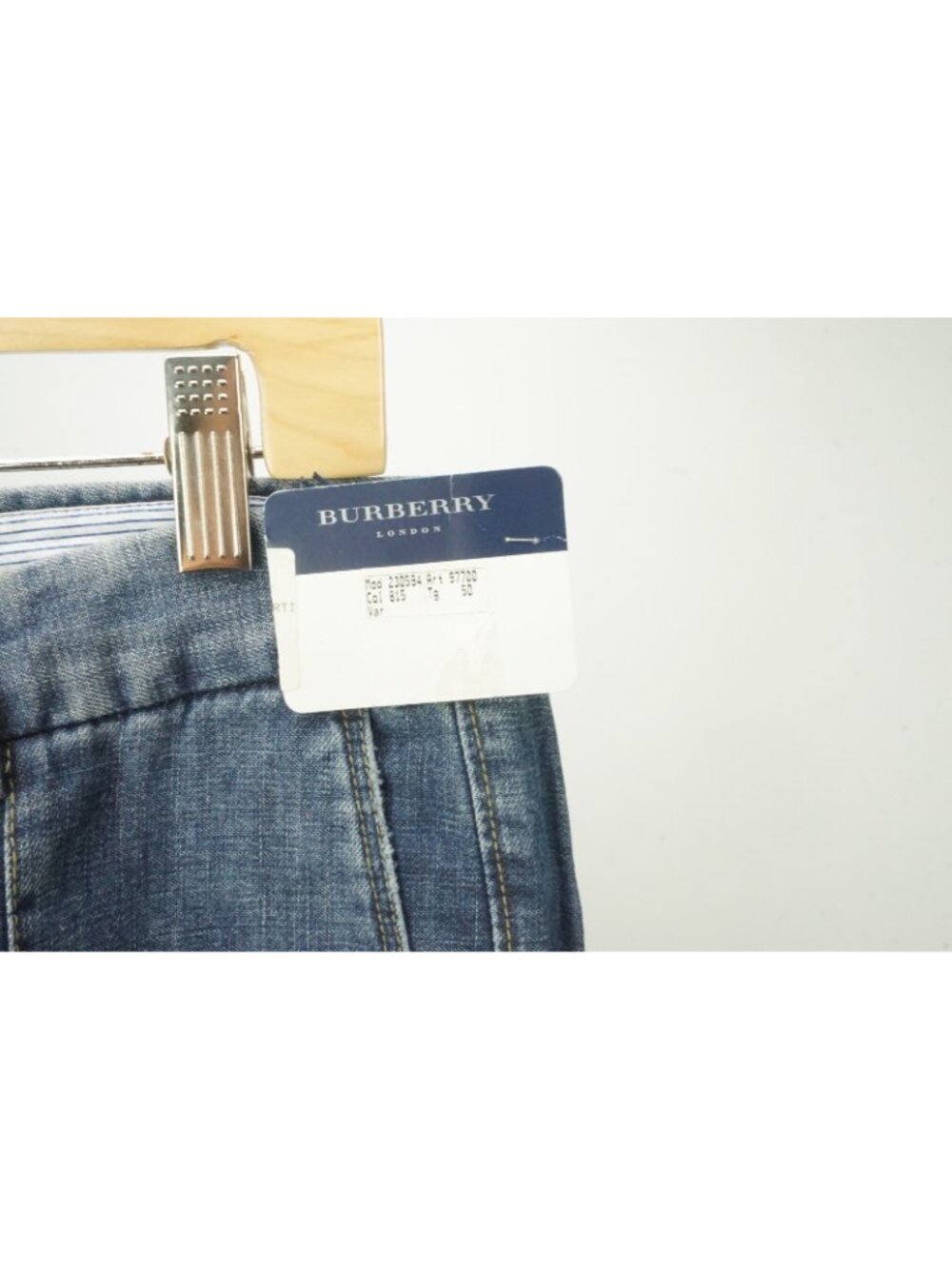 Burberry London Blue Linen Blend Mens Jeans Pants Sz 50 EU BRAND NEW - Picture 3 of 8